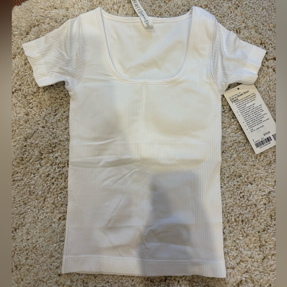 Lululemon Ebb to street short sleeve shirt
